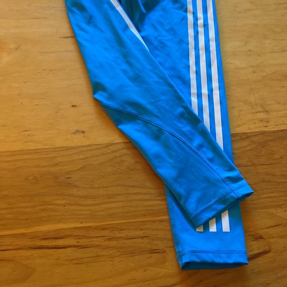 ADIDAS high waisted running pant. - Picture 2 of 7